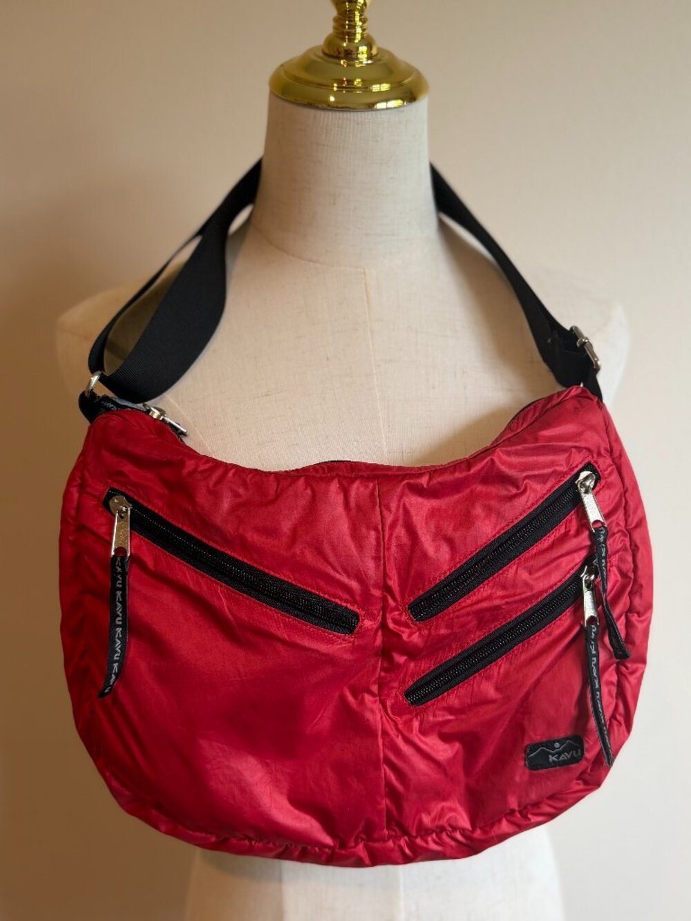 Kavu Red Synthetic Down Crossbody Bag Puffer Messenger Gorpcore OS